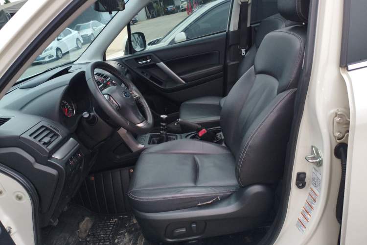 Used Subaru Forester 2014 2.0i Manual Luxury Edition
