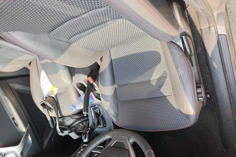 Used Chery Tiggo 3 2016 1.6L CVT ZhiShang Edition