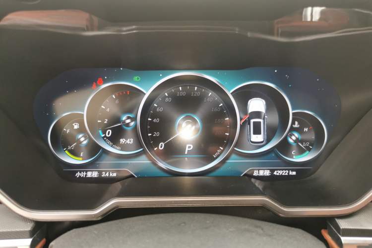 Used Zotye T700 2017 1.8T Dual-Clutch Prestige Model Instrument Cluster