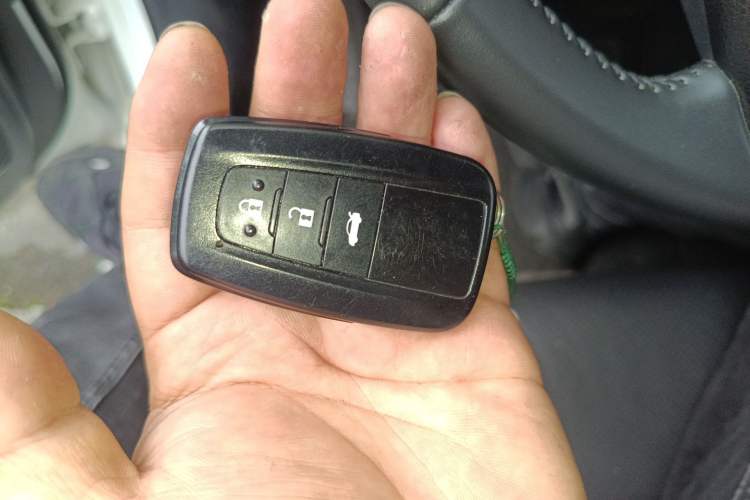 Used Toyota Corolla 2019 1.2T S-CVT GL-i Luxury Edition Vehicle Key