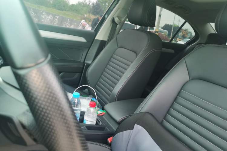 Used Volkswagen Magotan 2023 2 Million Units Limited-Edition 280TSI DSG Comfort Version Left Front Seat