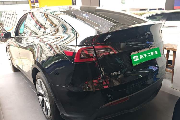 Used Tesla Model Y 2021 Standard Range Rear-Wheel Drive Version Rear Left 45 Deg