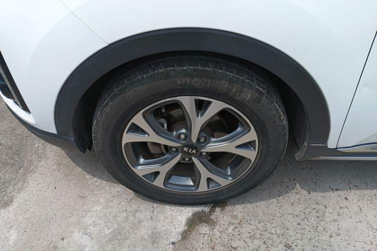 Used Kia KX3 2017 1.6L Automatic Aoya Version Left Front Wheel Hub
