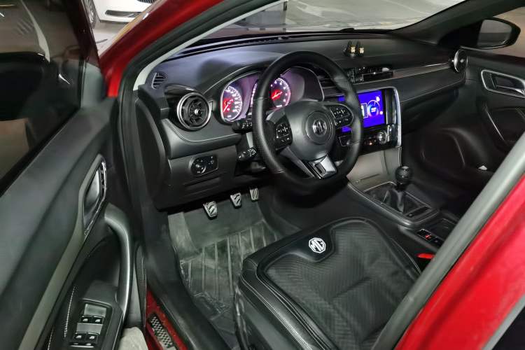 Used MG 6 2017 20T Manual Luxury Smart Connect Version China V Standard