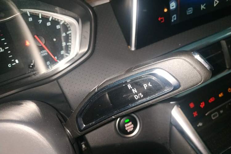 Used SAIC MAXUS G50 2023 PLUS 1.5T Happiness-Recommended Automatic Start Edition
