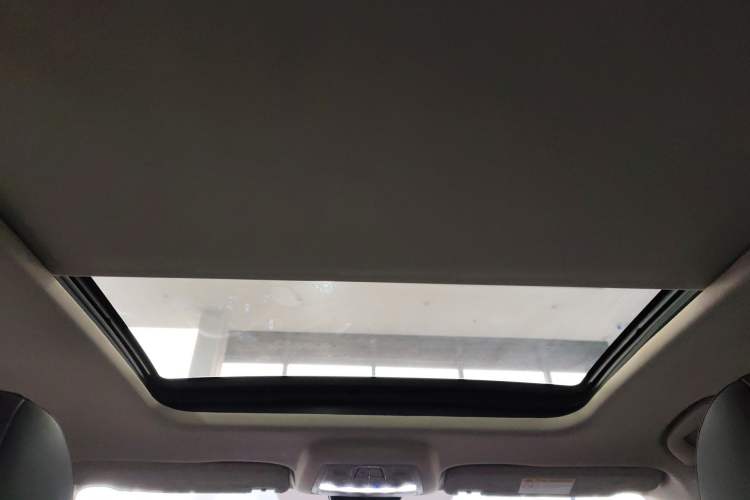 Used Bestune B70 2022 Third Generation 1.5T Automatic Enjoyment Version Headliner