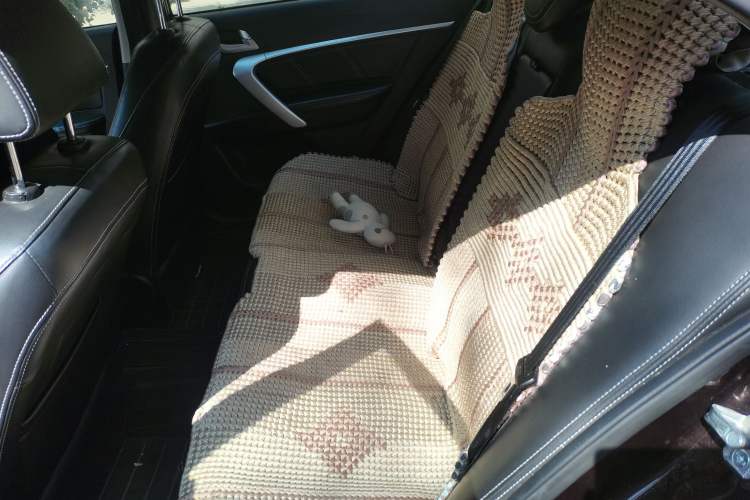 Used Geely Auto Emgrand 2016 Sedan 1.5L Manual Upward Edition
