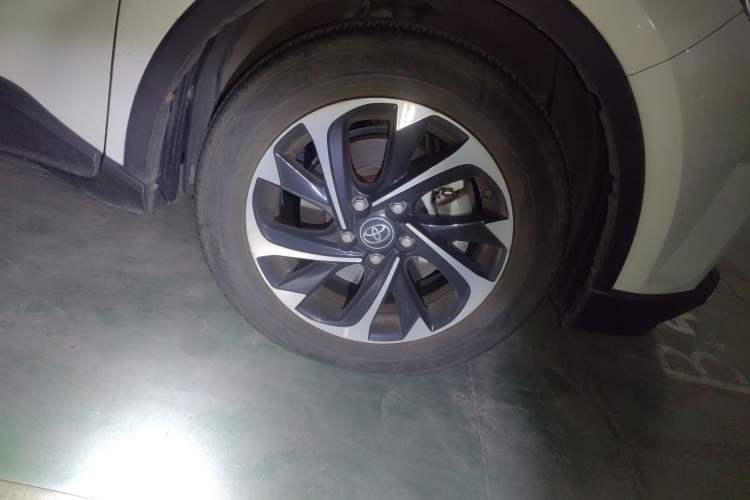 Used Toyota IZOA 2020 2.0L Enjoy Edition Right Front Wheel Hub