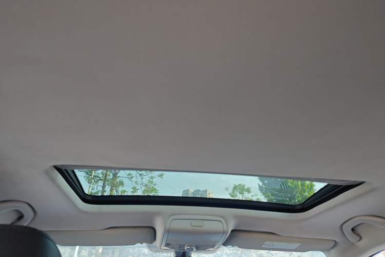 Used Volkswagen Passat 2014 1.8TSI DSG Prestige Edition Headliner