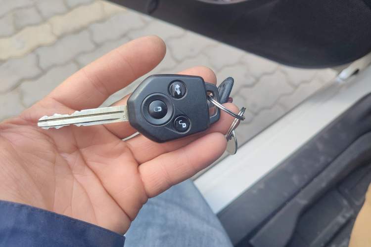 Used Subaru XV 2012 2.0i Elite Edition
