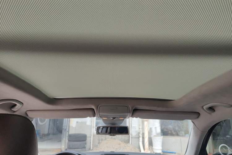 Used Volkswagen Tiguan 2015 2.0 TSI Automatic All-Wheel Drive Flagship Edition