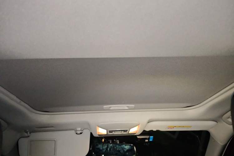 Used Toyota RAV4 2021 2.0L CVT Two-Wheel Drive Fashion PLUS Edition
