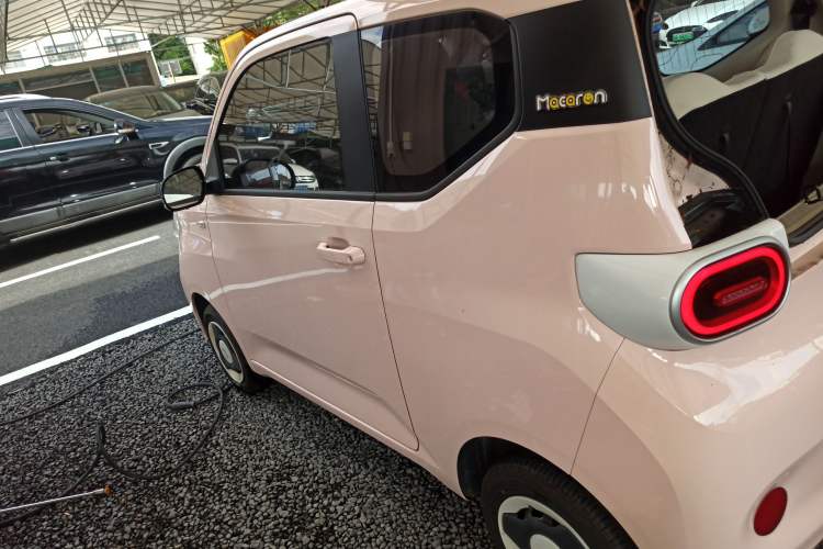 Used Wuling Hongguang MINIEV 2024 3rd Generation 215km Youth Edition