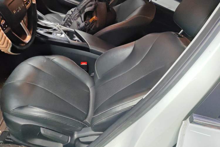 Used Roewe i5 2021 Revised Version 1.5L CVT Diamond Edition