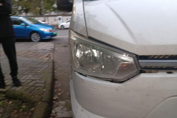 Used New Gonow Shuailing 2022 Standard Range with 41.64 kWh Lishen Power
