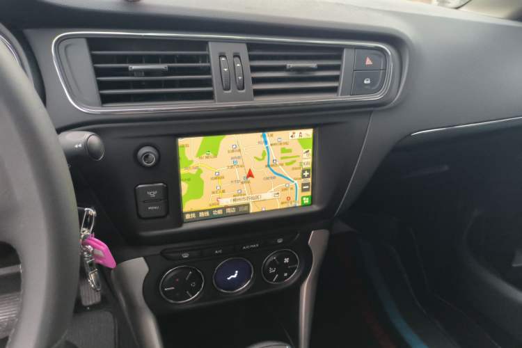 Used Citroen C3-XR 2015 1.6THP Automatic Pioneer Model
