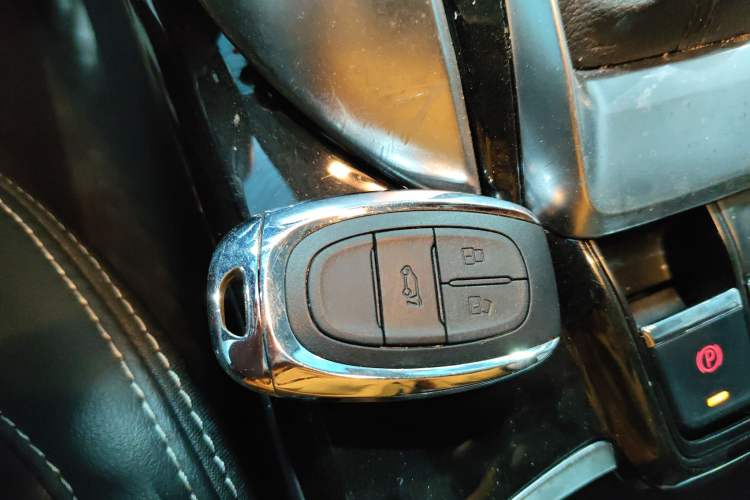 Used SAIC MAXUS G50 2021 1.5T Automatic Comfort Touring B
