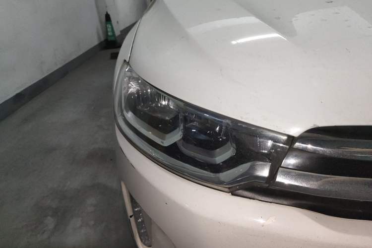 Used Citroen C3-XR 2015 1.6L Automatic Pioneer Model Right Front Headlight