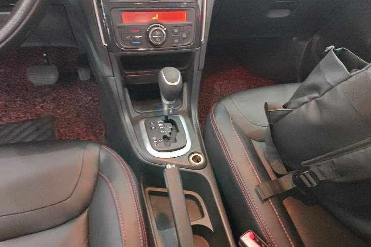 Used Peugeot 308 2014 Enjoyment Edition Classic 1.6L Automatic Fashion Model
