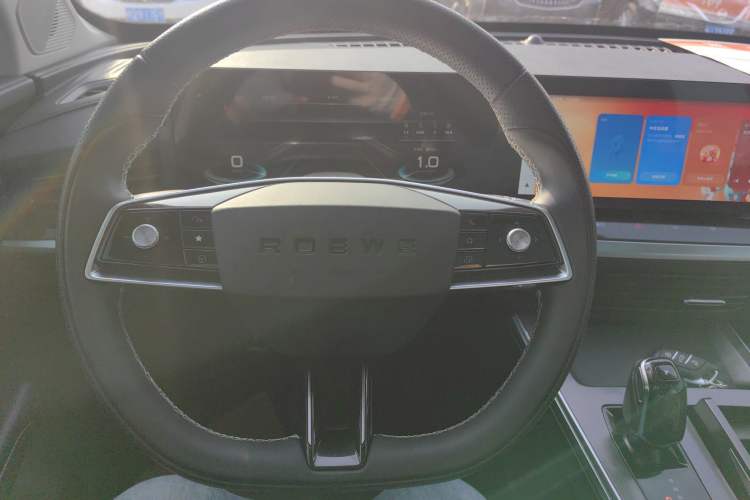 Used Roewe RX5 MAX 2022 1.5T Automatic Zhiwei Prestige Edition