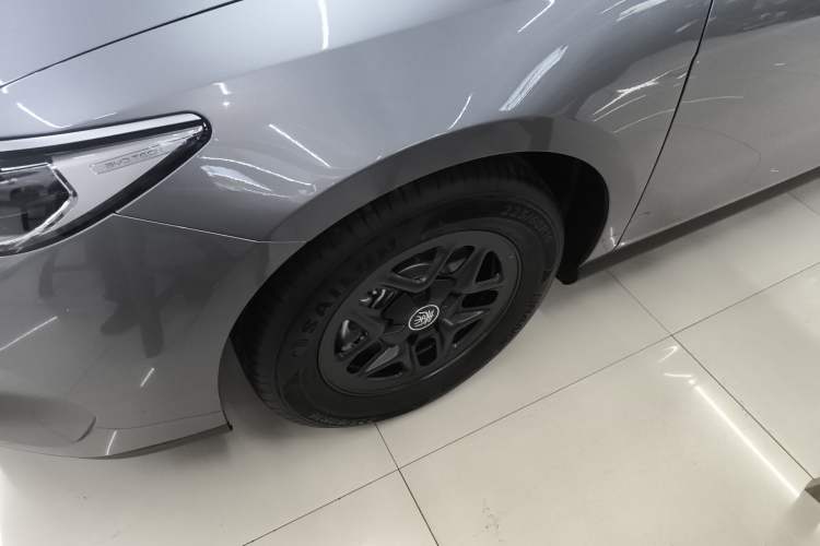 Used BYD Qin PLUS 2025 DM-i Smart Drive 55KM Leading Model