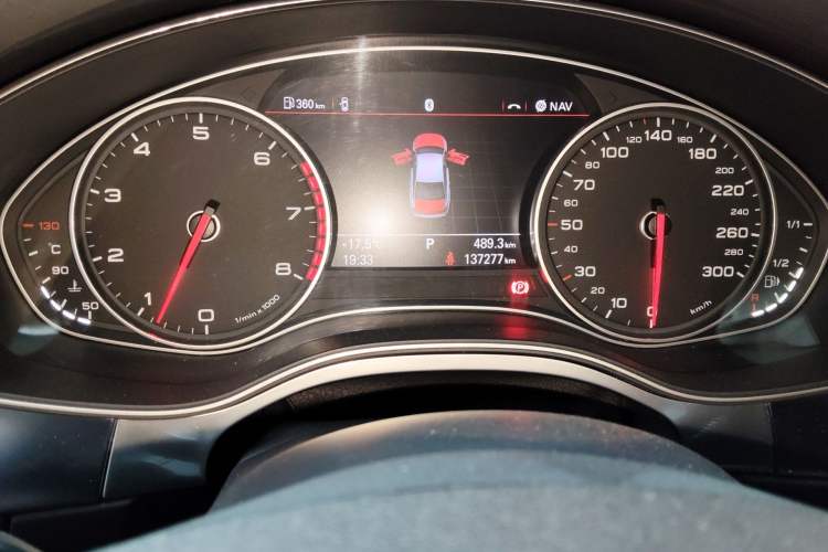 Used Audi A6L  Odometer Close Up