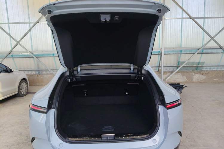 Used Avatr 12 2025 Master All-Electric Four-Wheel Drive
