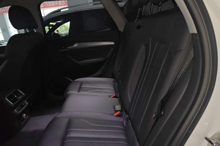 Used Audi Q5L 2023 40T Fashionable and Dynamic Edition
