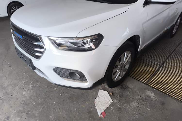 Used Haval H6 2018 Blue Label Sport Edition 1.5T Manual Two-Wheel Drive Elite Model Left Front Headlight