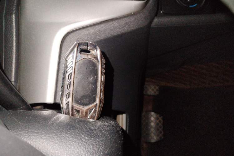 Used Volkswagen Lavida 2019 Lavida Start 1.5L Automatic Trendy Version China VI Standard Vehicle Key