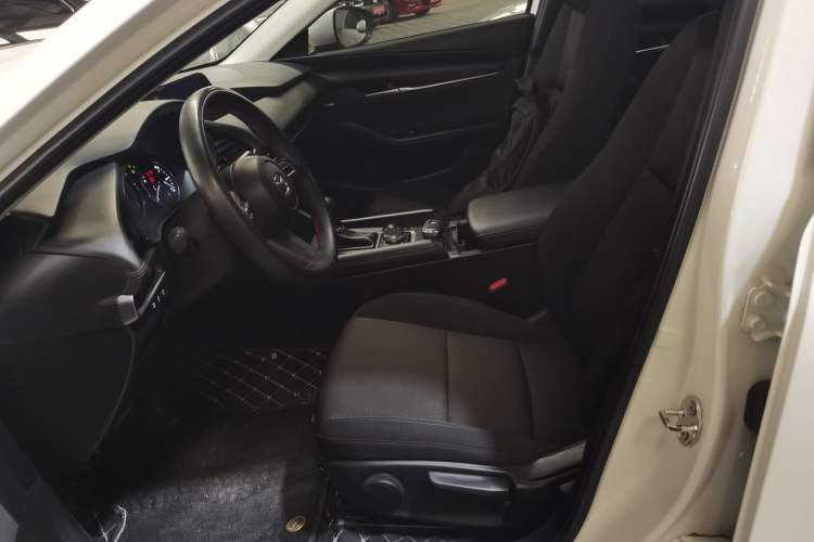 Used Mazda 3 Axela 2021 2.0L Automatic Zhiqing Edition