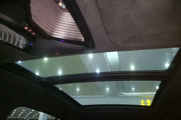 Used BMW X5 2022 xDrive 40Li Luxury Edition M Sport Package