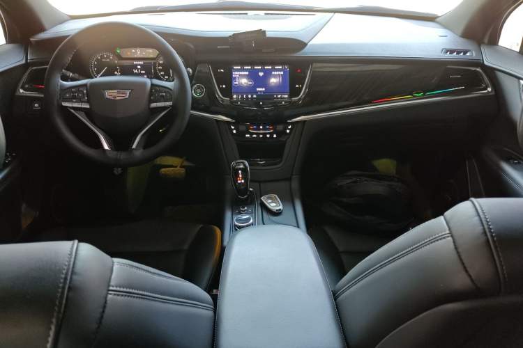 Used Cadillac XT6 2021 2.0T 7-Seater Four-Wheel Drive Luxury Version