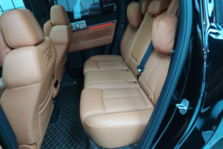 Used Formula Leopard Tai 7 2025 Model 200 km Two-Wheel Drive Max Edition
