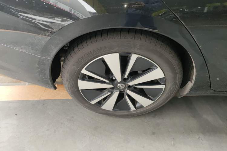 Used Nissan Teana 2021 2.0L XL Comfort Edition Right Rear Wheel Hub