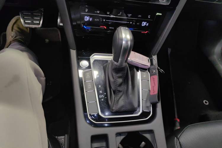 Used Volkswagen FAW-Volkswagen CC 2020 330TSI Glamour Edition China VI Standard