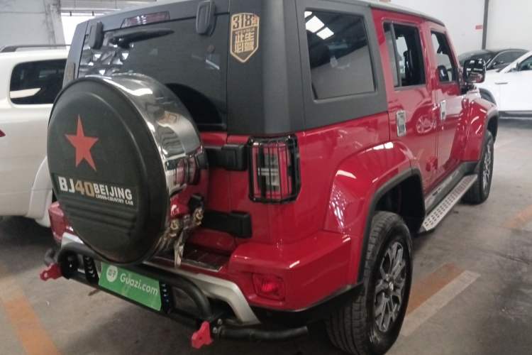 Used BAIC Off-Road BJ40 2019 2.3T Automatic Four-Wheel Drive Urban Hunter Edition Premium Model China VI Emission Standard