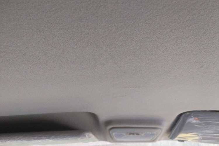 Used Chengshi 01 2023 Deluxe Version 3.3KW Charging Single-Row Enclosed Cargo Van with 2 Seats