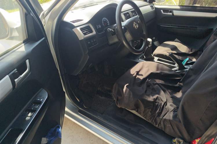 Used CHANGAN KAICHENG F300 2022 1.5L "True Fragrance" Long-Wheelbase DAM15KL Driver Seat