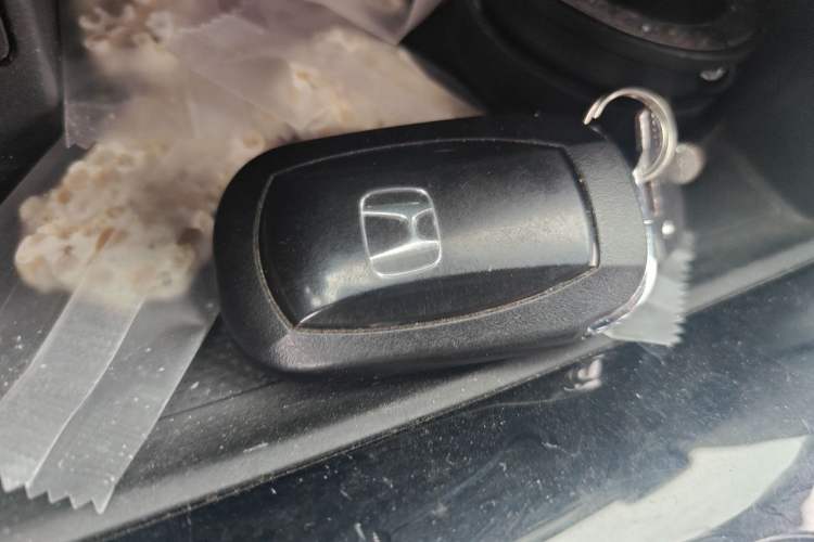 Used Honda UR-V 2024 370TURBO Two-Wheel-Drive Luxury Edition
