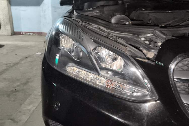 Used Mercedes-Benz E-Class 2015 Revised E 260 L Sporty and Stylish Edition
