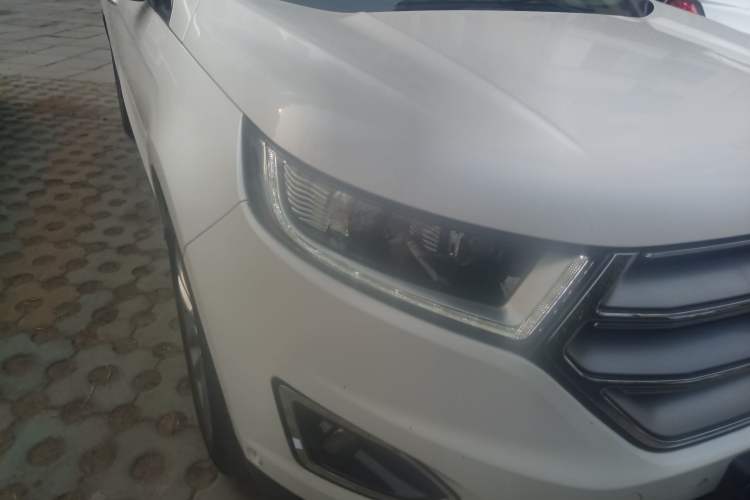 Used Ford Edge 2017 EcoBoost 245 Four-Wheel-Drive Flagship 7-Seater