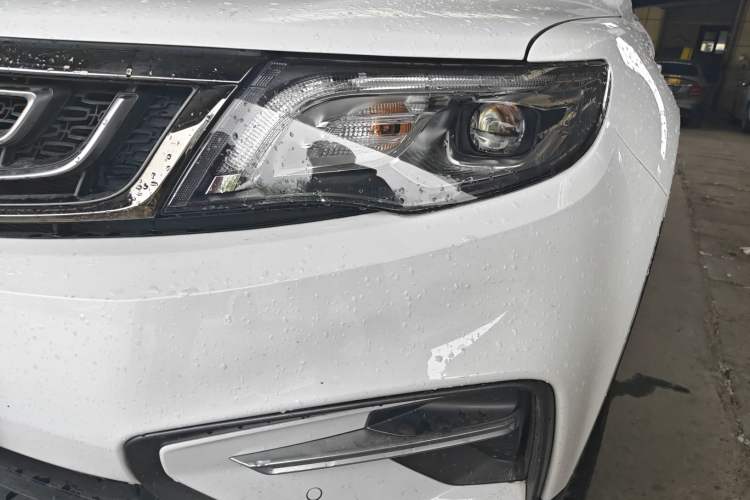 Used Geely Auto Emgrand X7 Sport 2020 1.8TD DCT Two-Wheel Drive Smart Connect 4G-Enabled Version
