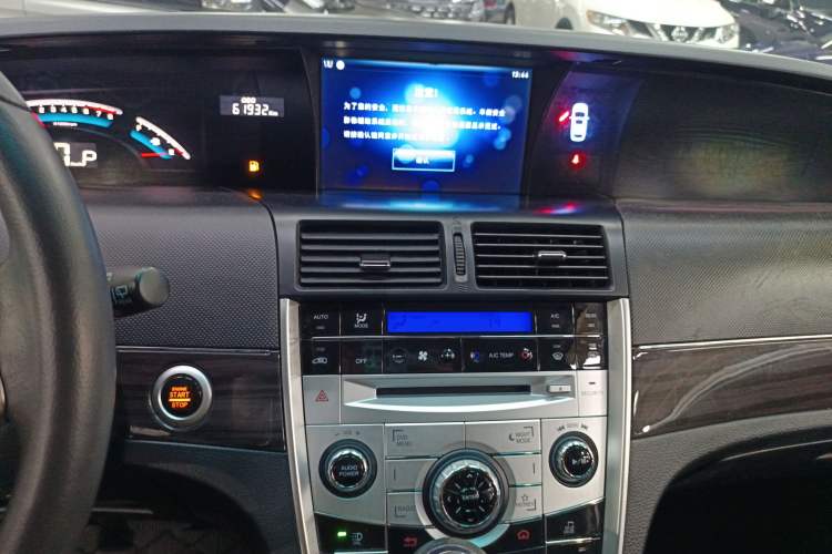 Used Luxgen Great 7 MPV 2016 2.0T Luxury Model
