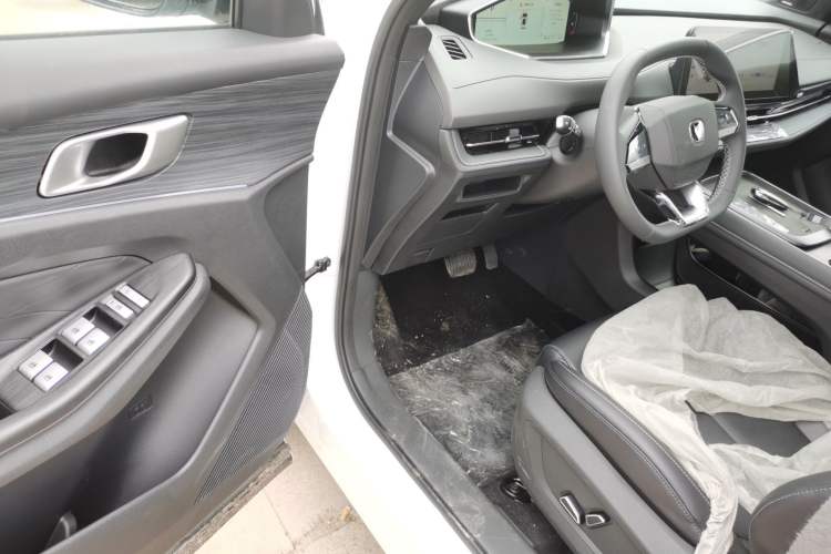 Used Changan CS55PLUS PHEV 2025 Smart New Blue Whale 125km Battleship Edition