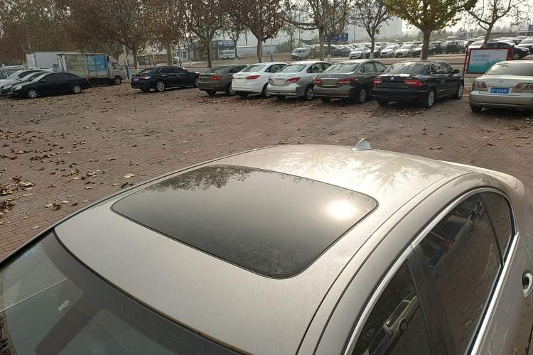 Used BMW 5 Series 2017 528Li Leading Model