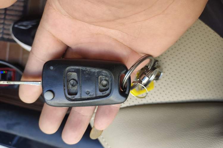 Used Hyundai Verna (older generation) 2014 1.4L Manual Smart GLS Trim
