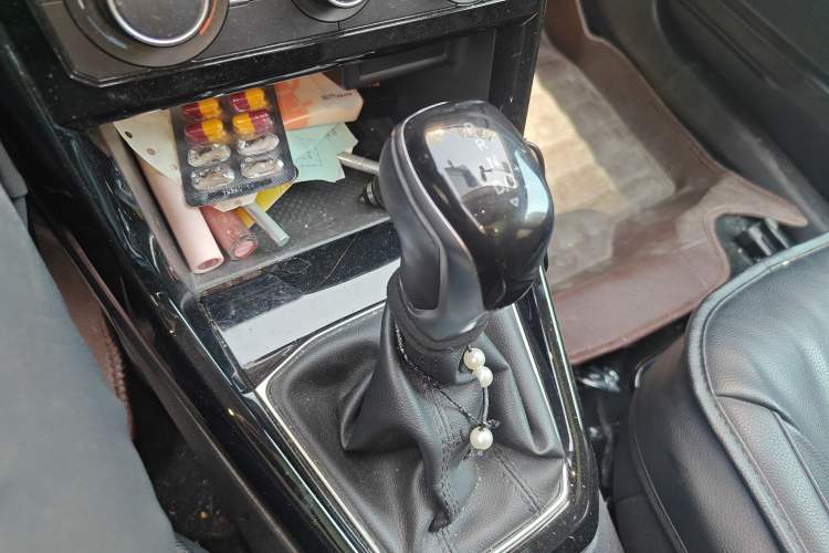 Used Volkswagen Tacqua 2020 1.5L Automatic Yue
