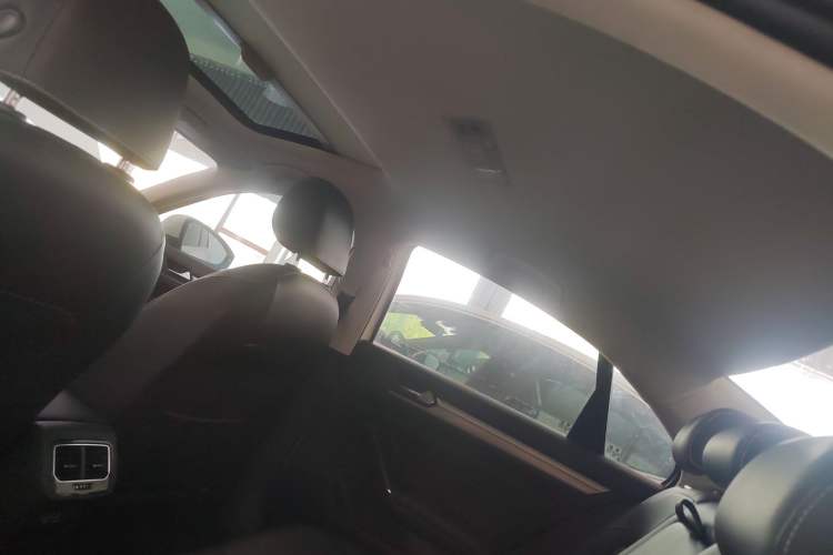 Used Volkswagen Lamando 2019 280TSI DSG Comfort Edition China VI standard