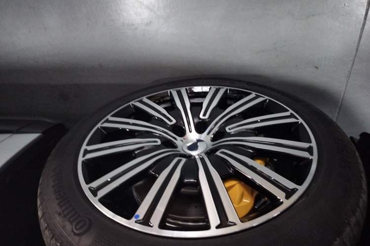 Used Denza N9 2025 Flagship Model